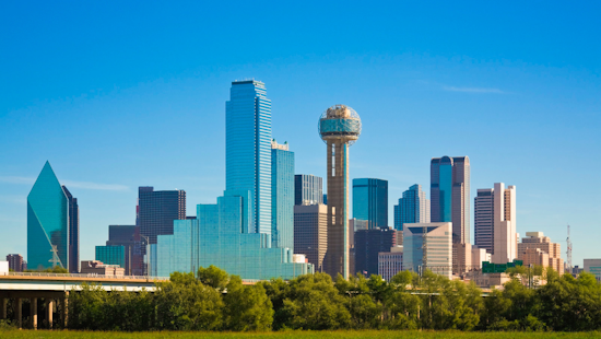 Dallas Welcomes a Sunny Christmas with Brisk Winds and Clear Skies Ahead