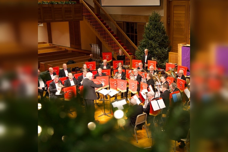 Edina's Chorus Gives Voice to Dementia Fighters with Festive Harmony