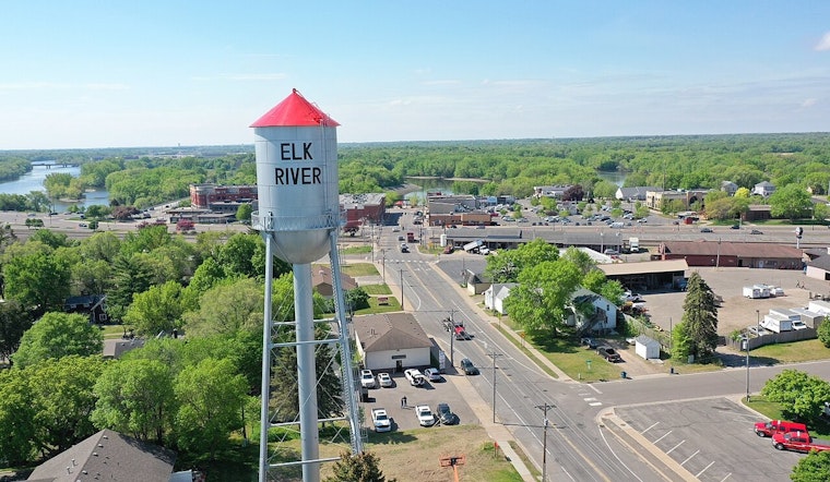 Elk River and Dillon Elks Lodge Dish Out Free Christmas Cheer