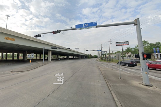 Fatal Freeway Fiasco in Harris County Results in Man's Death, Two Women Injured Following Multi-Car Crash Due to Gunfire