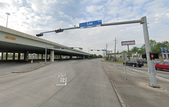 Fatal Freeway Fiasco in Harris County Results in Man's Death, Two Women Injured Following Multi-Car Crash Due to Gunfire