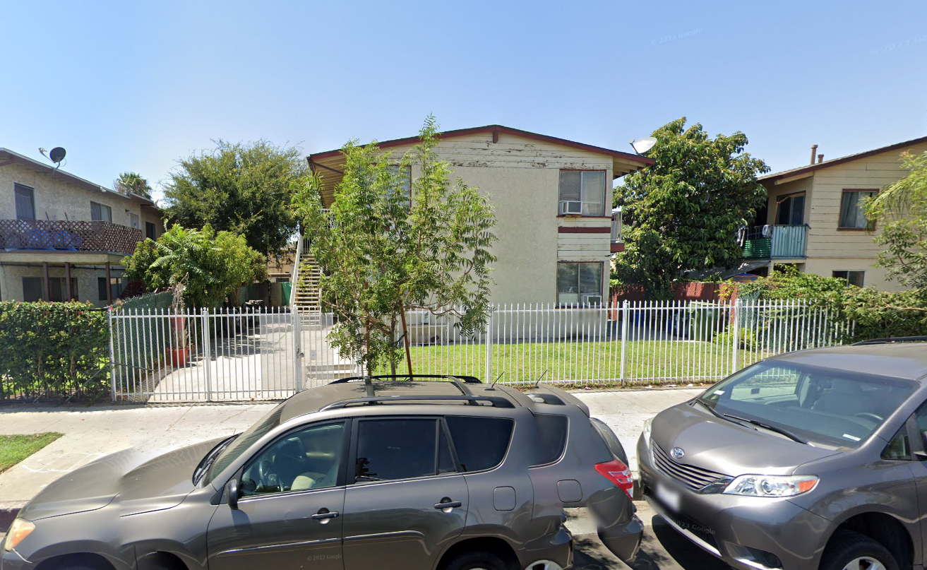 Firefighters Quell Sun Valley Apartment Fire in Under 22 Minutes, No