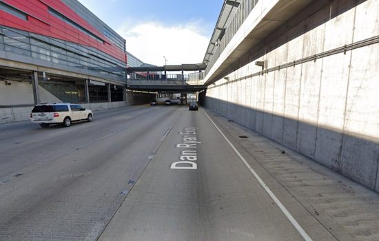 Five Injured Including Law Officers in Pair of Dan Ryan Expressway Crashes Near 95th Street