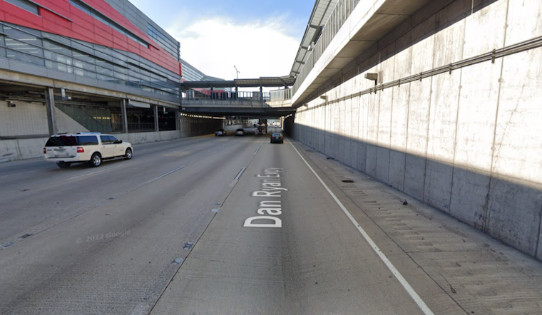 Five Injured Including Law Officers in Pair of Dan Ryan Expressway Crashes Near 95th Street