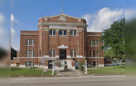 Freer, Texas Man Sentenced to 5 Years for Cocaine Distribution, Admits Guilt