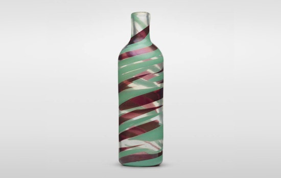 Goodwill Vase Fetches Over $100K at Chicago Auction