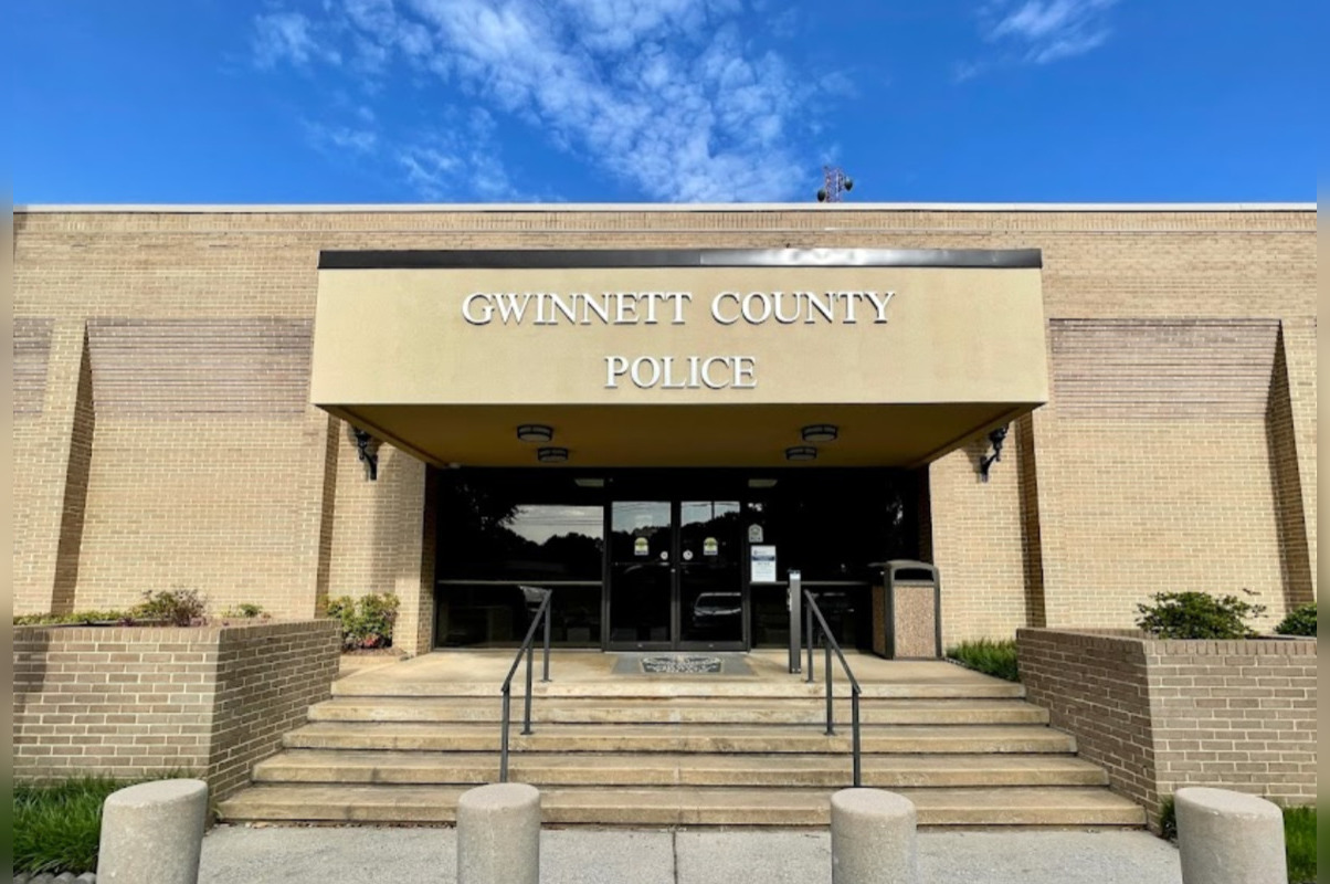 Gwinnett County Police Pursue Suspect Anthony Lovett Sugarloaf Mills 