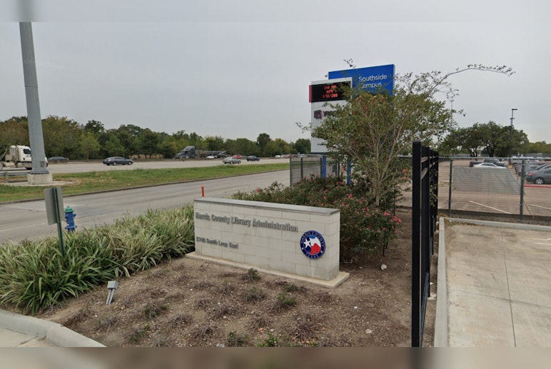 Harris County Readers Seek Alternatives as Popular Library App Termination Leaves Community Disconnected
