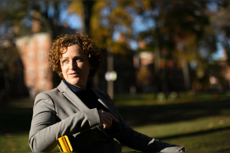 Harvard Challenges the Drug Side Effect Theory, Suggesting That Social Factors, Not Just Biology, Contribute to the Gender Gap