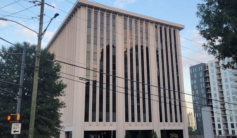 Heroic Atlanta Security Guard Suffers Severe Burns, Trying to Save Self-Immolating Woman
