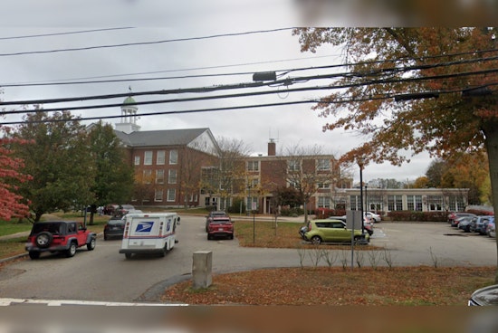 Hingham Senior Loses Nearly $100K to Scammer Posing as PayPal Rep