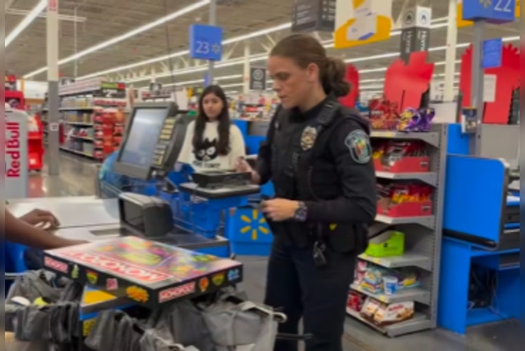 Hollywood Police Officers Spread Holiday Joy, Host Shopping Spree for Kids in Need with Walmart's Help