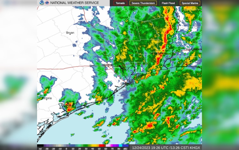 Houston Braces for Night of Rain, Showers and Thunderstorms as Cold Front Moves In