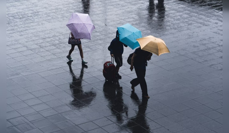 Houston Braces for Rainy Weekend Followed by Chilly Weather, Florida Eyes Severe Storms