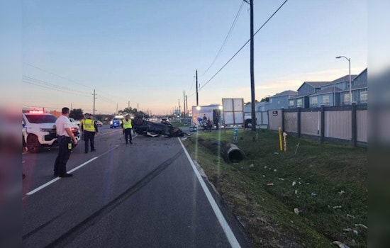 Houston Commuters Encounter Morning Rush Standstill as Multi-Vehicle Crash Shuts Down Kuykendahl Road