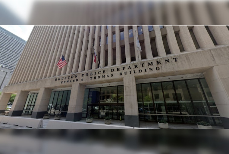 Houston Duo Accused of Operating Illegal Dentist Office, One Suspected of Sexual Assault During Appointment
