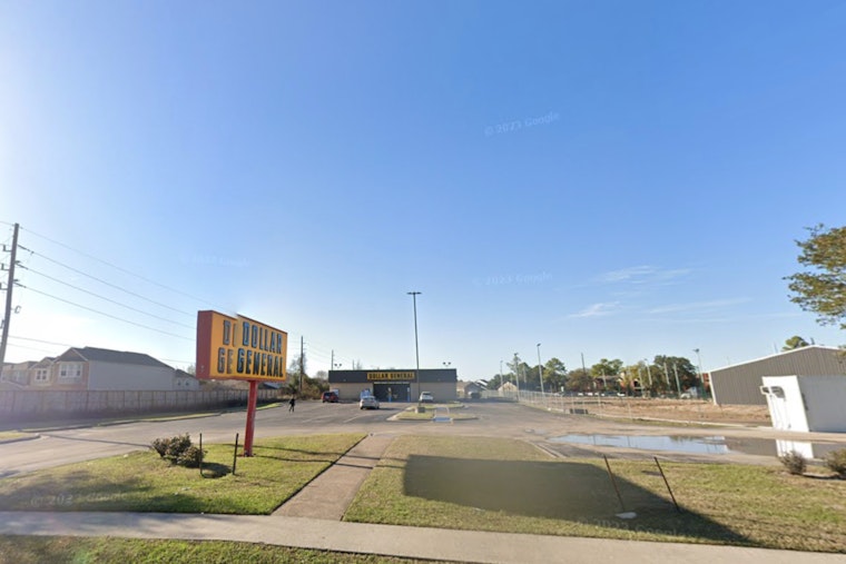 Houston Employee Shoots Alleged Armed Robber Leading to Fatal Crash with City Bus