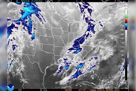 Houston Glimpses Sun Before a Week of Cooler, Cloudy Skies Set In