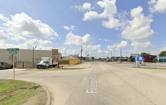 Houston Man Hospitalized in Shooting, Harris County Deputies Probe Nocturnal Violence