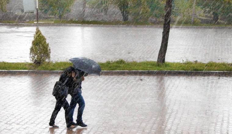 Houston on Alert, Severe Storms Predicted to Strike with Winds and Hail on Saturday