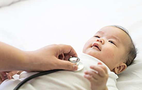 Houston Pediatricians Report Surge in Respiratory Illnesses as Children Battle RSV and Other Viruses