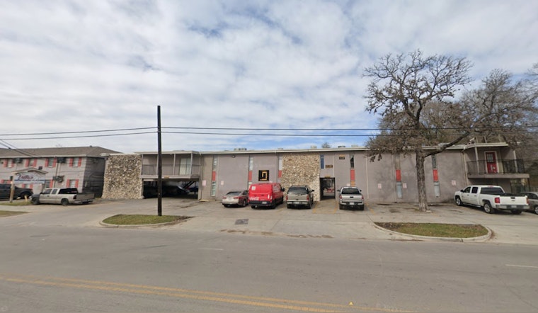 Houston Police Investigate Fatal Shooting at Park Place Boulevard Apartment Complex
