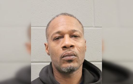 Houston Police Search for Suspect Charged in Triple Shooting at Emancipation Avenue Business
