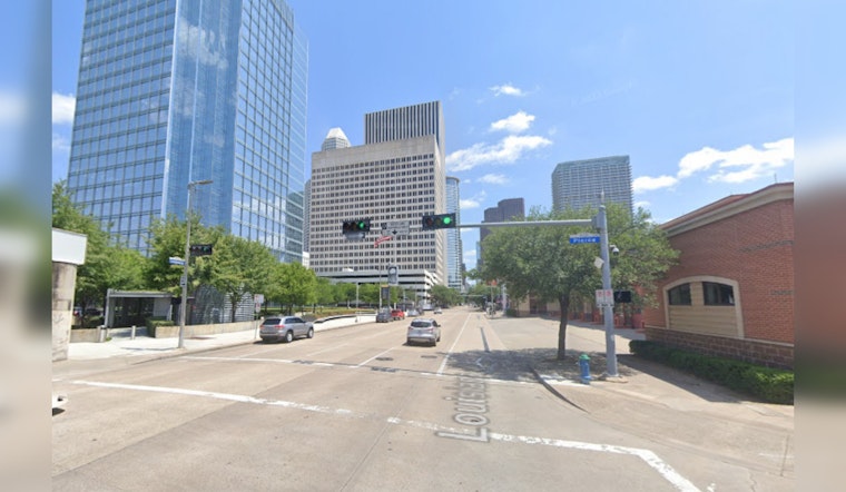 Houston Police Seek Suspect After Woman Killed, Man Injured in I-45 Road Rage Shooting