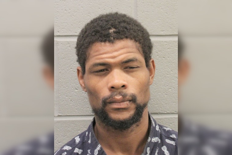Houston Suspect Charged with Aggravated Assault of Officer and Disarming Attempt in Violent Confrontation
