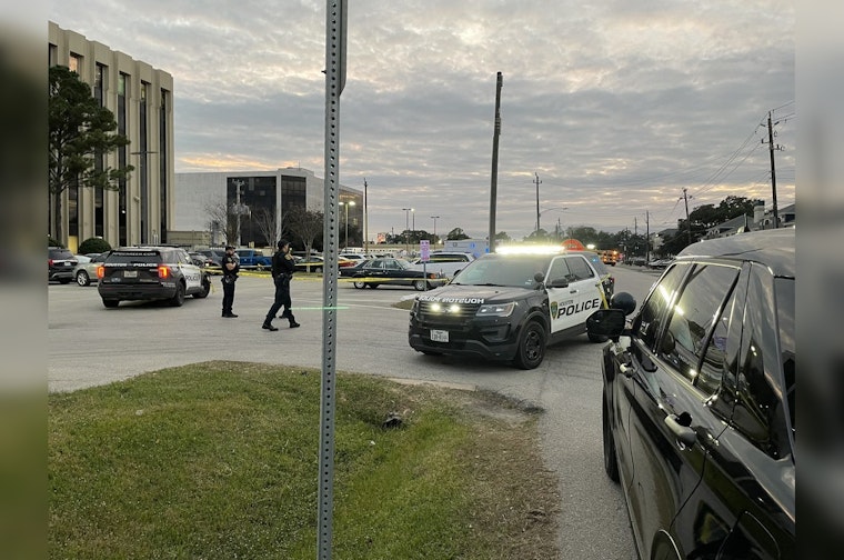 Houston Teen Shot in Arm During Altercation, Suspect Sought by Police