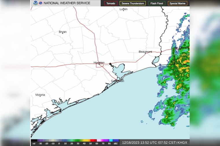 Houston Welcomes Sunny Weekend Following Overnight Rain, Cooler Temps Ahead