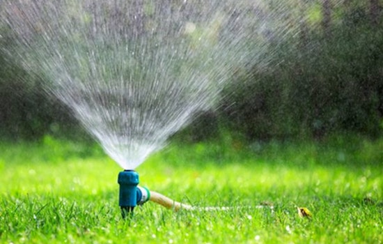 Hutto, Texas Eases Water Restrictions, Allowing Unregulated Outdoor Watering Amid Improved Supply