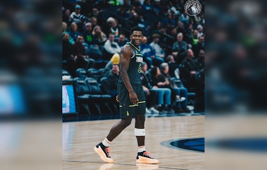 Anthony Edwards Lights Up Scoreboard with 44 Points in Timberwolves Win Over Mavericks