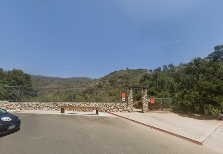 Injured Hiker in Pacific Palisades Airlifted in Precise LAFD Rescue Operation