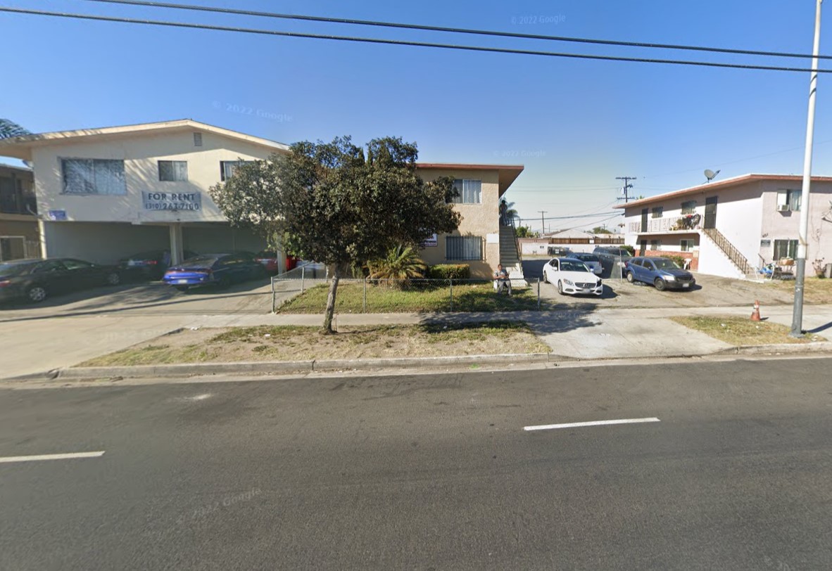 LA Firefighters Quell Apartment Blaze in Vermont Vista in Just 14