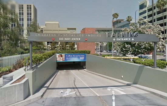 LAPD Officers Turn Santa's Elves Bringing Holiday Cheer to Children's Hospital L.A.