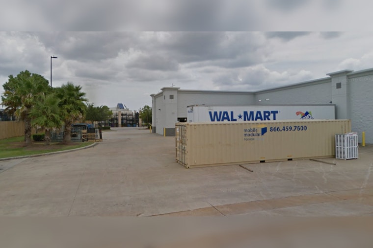 League City Police Fatally Shoot Suspect in Stolen Vehicle Standoff at Walmart