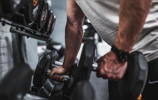Life Time Fitness Clubs Impose New Time Restrictions for Seniors on Medicare, Drawing Criticism