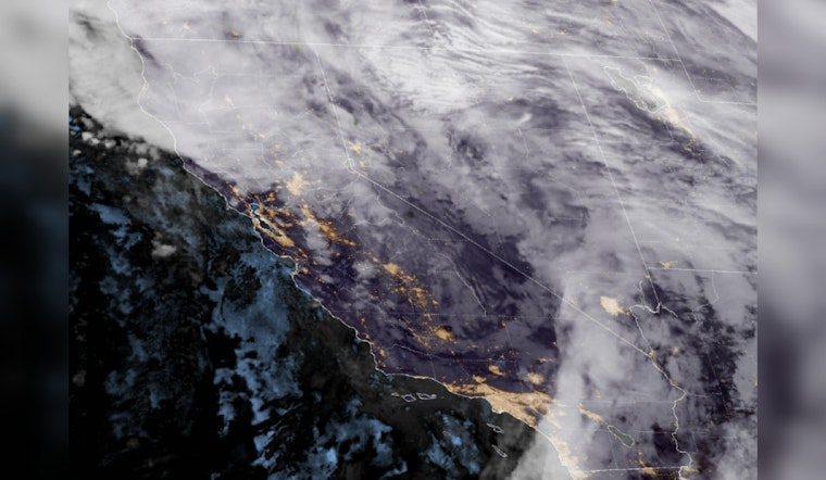 Los Angeles Braces for Showers and Possible Thunderstorms as Wet Weather Persists Through the Week