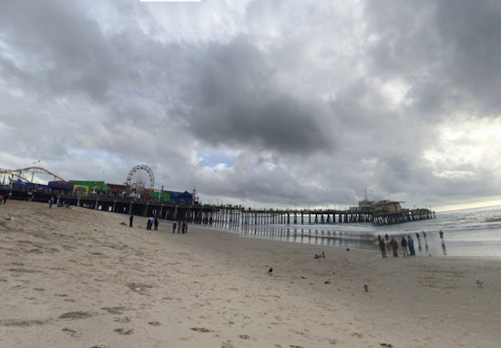 Los Angeles County Issues Beach Warnings Over Elevated Bacteria Levels at Popular Spots