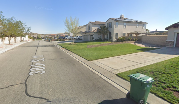 Los Angeles County Sheriff's Department Investigates Death of Woman in Quartz Hill