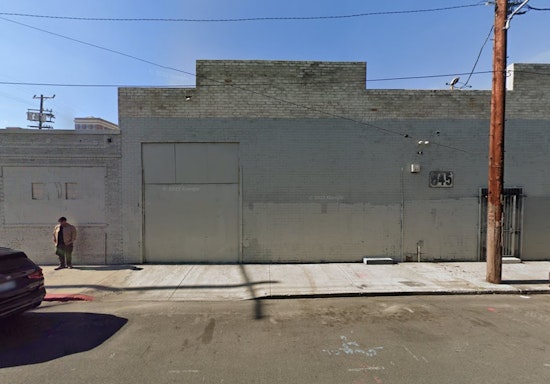 Los Angeles Firefighters Extinguish Blaze at Downtown Cannabis Dispensary, No Injuries Reported