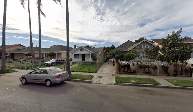 Los Angeles Firefighters Quell Exposition Park Home Blaze, Male Casualty Hospitalized