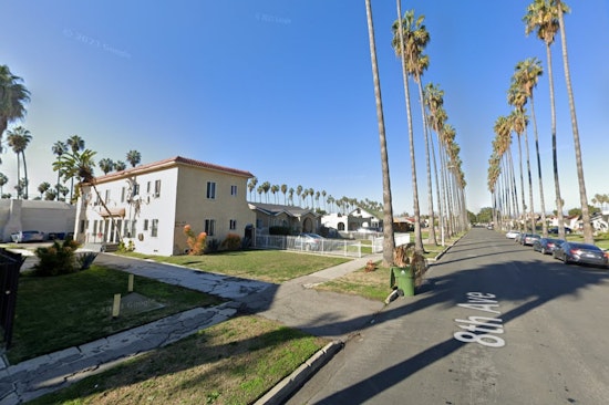 Los Angeles Firefighters Quell Hyde Park Four-Plex Fire in Swift 12-Minute Operation