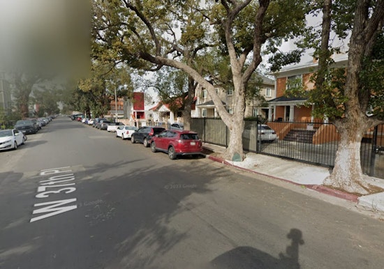 Los Angeles Firefighters Quickly Subdue Blaze in Exposition Park