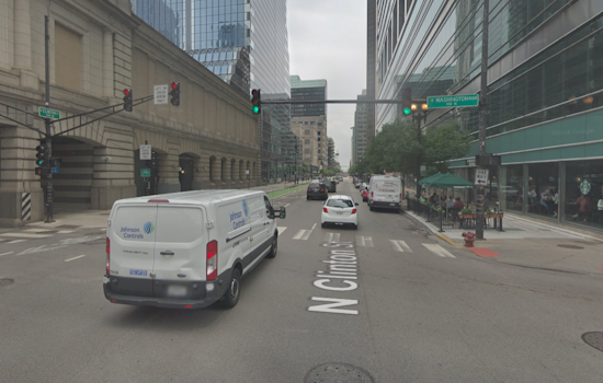 Man Fatally Shot Near Clinton CTA Station in West Loop, Chicago Police Seek Assailant