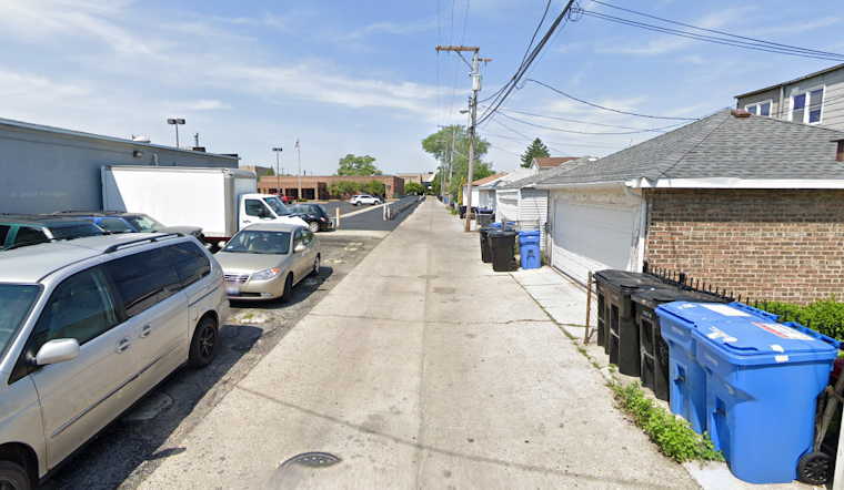 Man Found Deceased in Portage Park Alley, Chicago Police Investigating