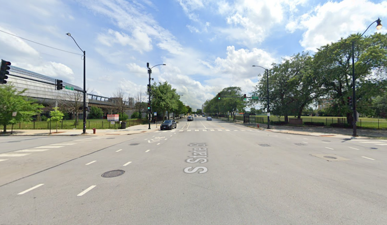 Man Found Shot to Death in SUV on Chicago’s Near South Side, Police Investigation Underway