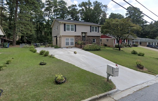 Man Found With Gunshot Wounds on Atlanta's Wildwood Lake Drive, Reluctance to Cooperate Stymies Police Investigation