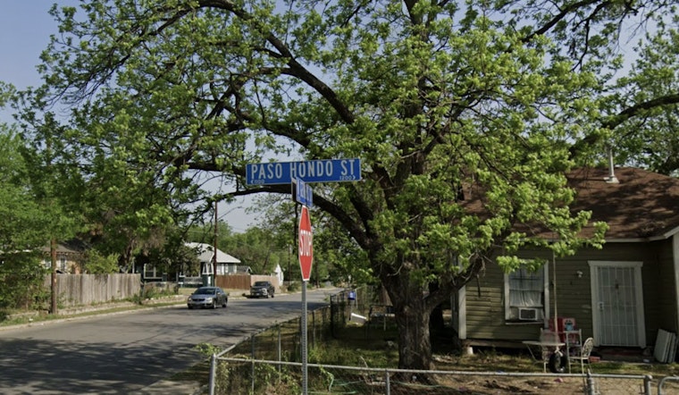 Man Injured in Drive-By Shooting on San Antonio's East Side, Gunmen Remain at Large